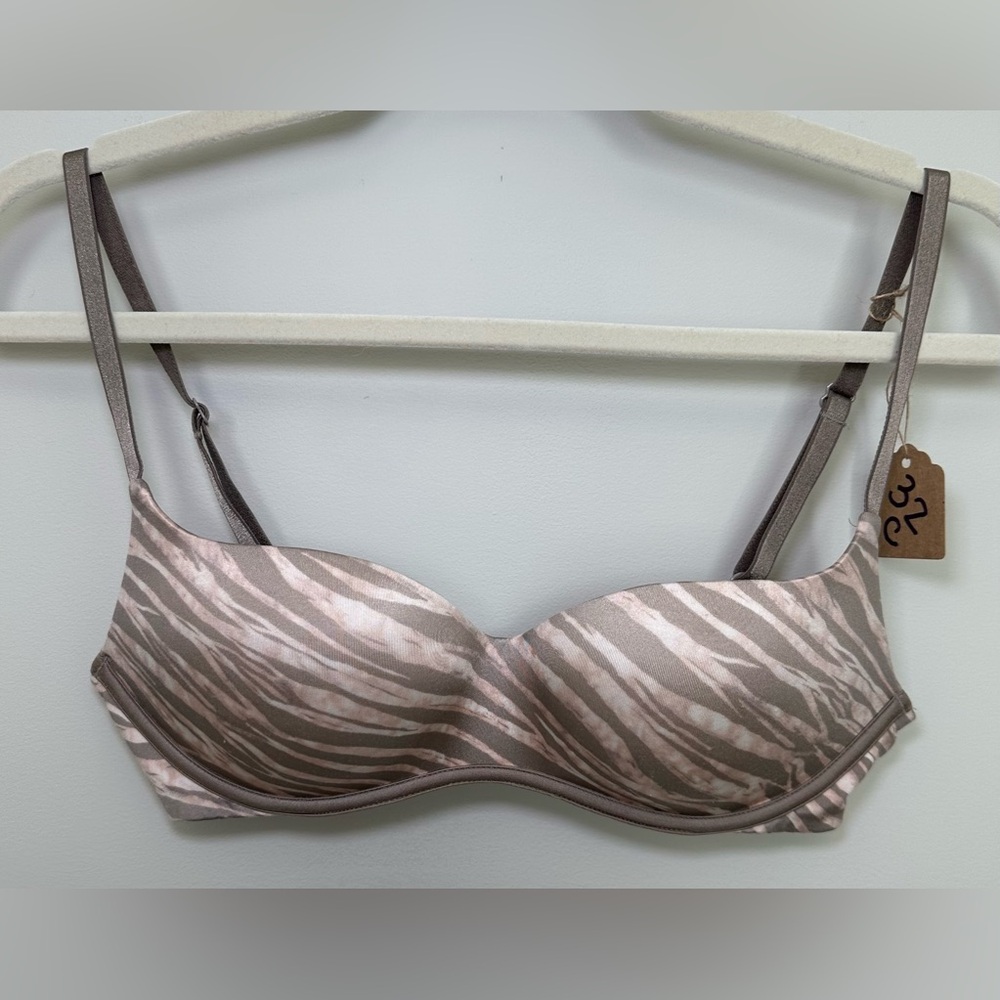 Victoria’s Secret Zebra Print Padded Push-Up Underwire Bra Bralette‎ Taupe 32C